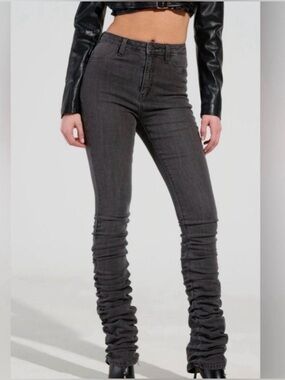 AKIRA Charcoal Gray Ruched Skinny Jeans for Women